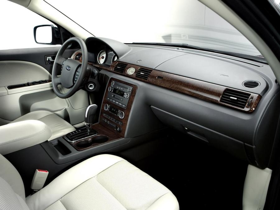  Ford Five Hundred SEL 2008 года  (фото 7 из 19)